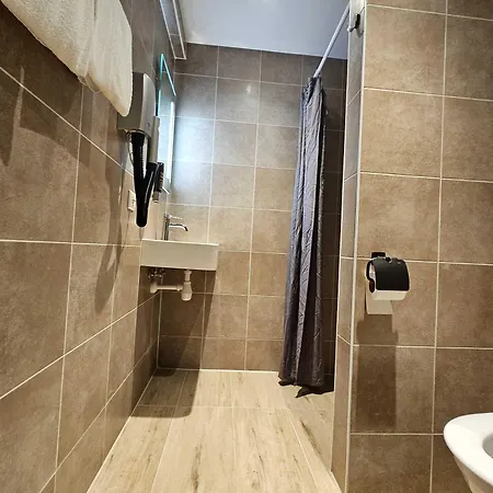 Washington Hotel 2*