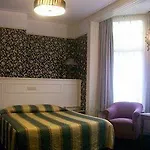 Szálloda Washington 2*