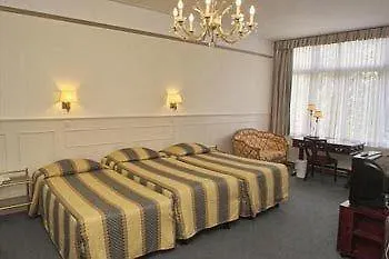 Отель Washington